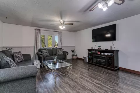 Living - w5321 Quarry Road, Appleton, WI 54913 photo 1 of 1