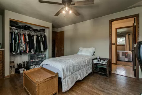 Bedroom - w5321 Quarry Road, Appleton, WI 54913 photo 8 of 8