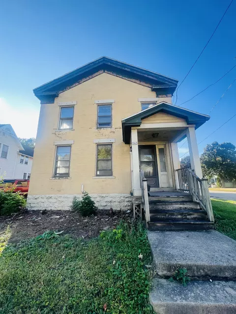 543 Jackson St, Oshkosh, WI 54901