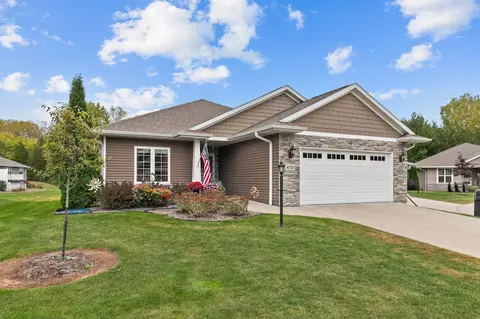 4750 N Tony Ct, Appleton, WI 54913 photo 1