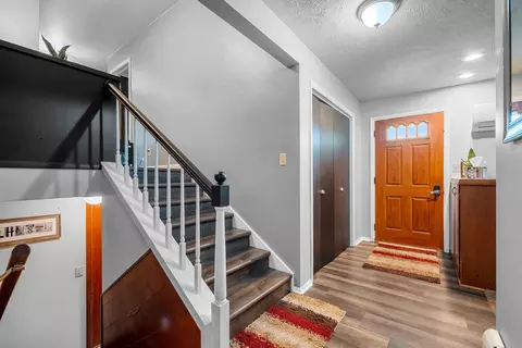 446 Hoffmann Ct, Manawa, WI 54949 photo 3