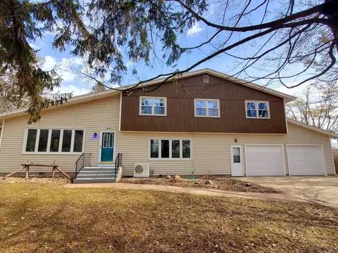 n4574 Broadway Street, New London, WI 54961