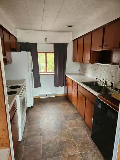 Kitchen - 716 W Bell Ave, Appleton, WI 54914 photo 2 of 2