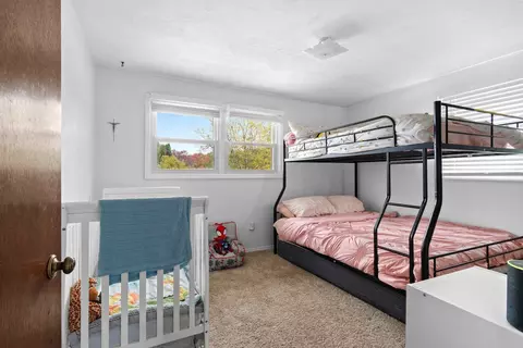 Bedroom - 41 Solar Cir, Appleton, WI 54915 photo 3 of 6