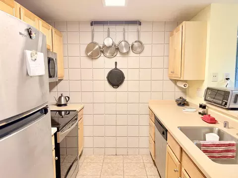 400 N Richmond St #210, Appleton, WI 54911 photo 4