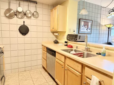 400 N Richmond St #210, Appleton, WI 54911 photo 5