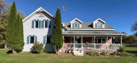 3840 County Road J, Abrams, WI 54101