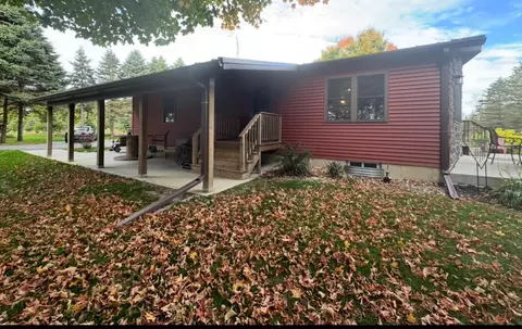 Exterior - n6969 Radio Road, Ripon, WI 54971 photo 8 of 33