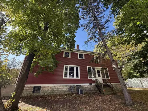 1103 West Dr, Menominee, MI 49858