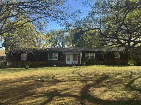 2249 Sunny Ln, Suamico, WI 54313