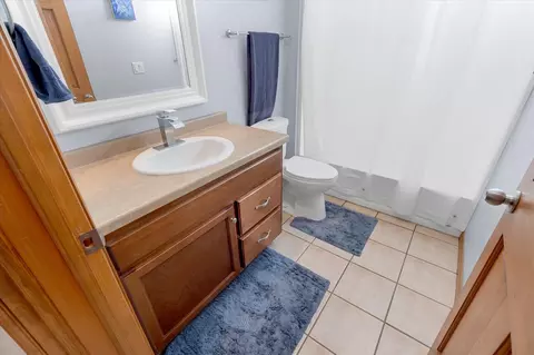 Bath - n9108 Noe Road, Appleton, WI 54915 photo 2 of 3