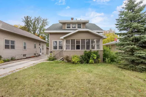 856 James St, Green Bay, WI 54303