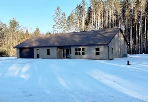 W10660 Molly Four Road, Athelstane, WI 54104