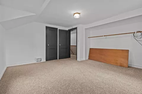Bedroom - 1223 W Summer St, Appleton, WI 54914 photo 7 of 9