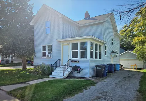 803 Central St, Oshkosh, WI 54901