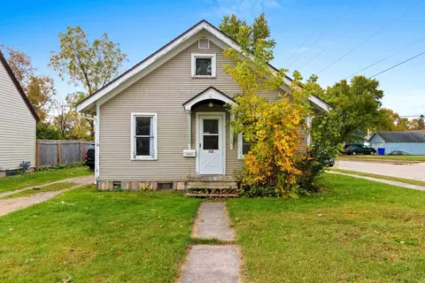 733 W Grant St, Appleton, WI 54914 photo 1