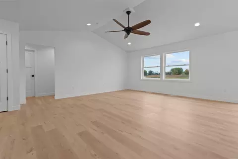 1224 S Kensington Dr, Appleton, WI 54915 photo 9