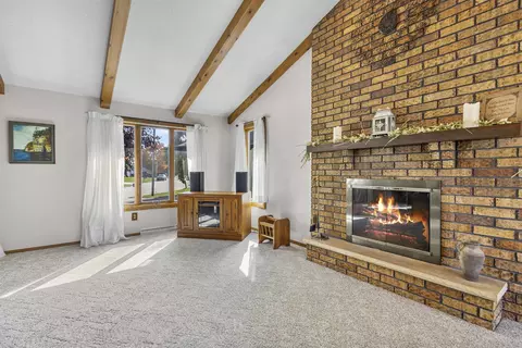 408 E Vermont Ave, Appleton, WI 54911 photo 12