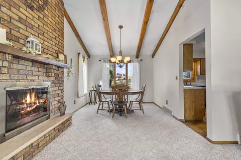 408 E Vermont Ave, Appleton, WI 54911 photo 9