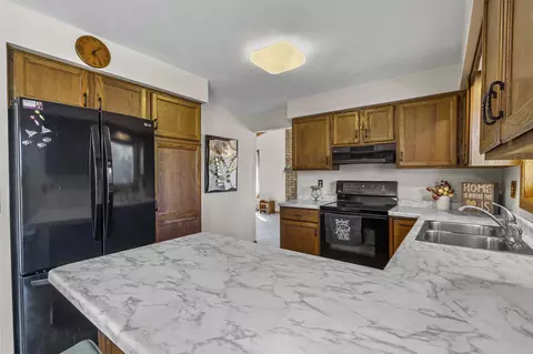 408 E Vermont Ave, Appleton, WI 54911 photo 18