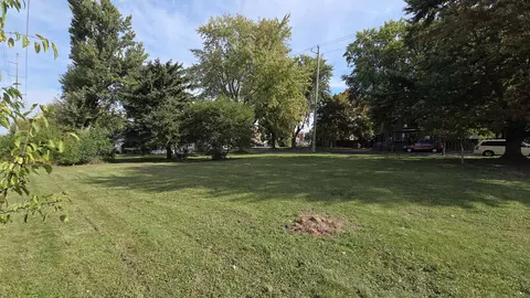 650 Milwaukee St, Menasha, WI 54952