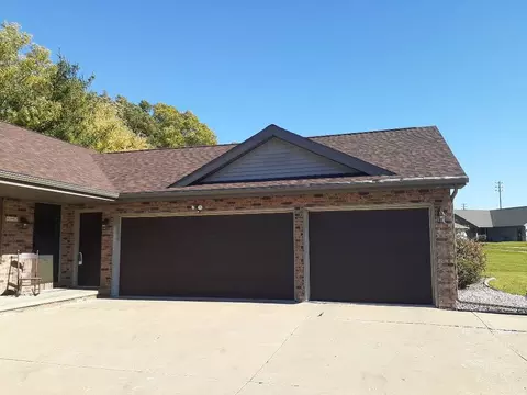 Exterior - n3992 Shamrock Circle, Appleton, WI 54913 photo 6 of 12