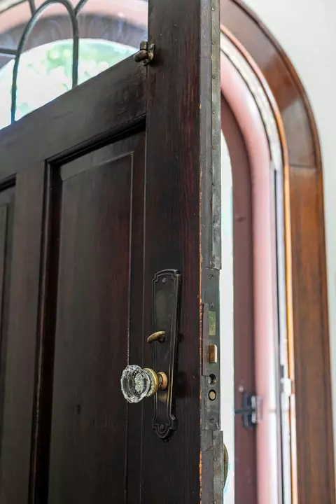 Entry Way - 1613 N Division St, Appleton, WI 54911 photo 6 of 14