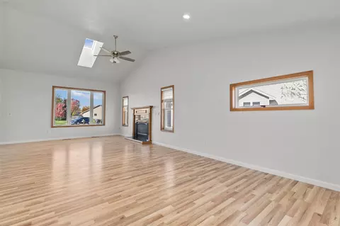 n308 Eastowne Court, Appleton, WI 54915 photo 4