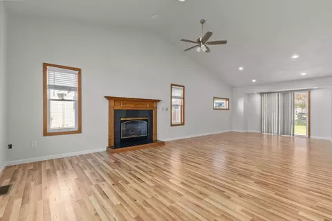 n308 Eastowne Court, Appleton, WI 54915 photo 5