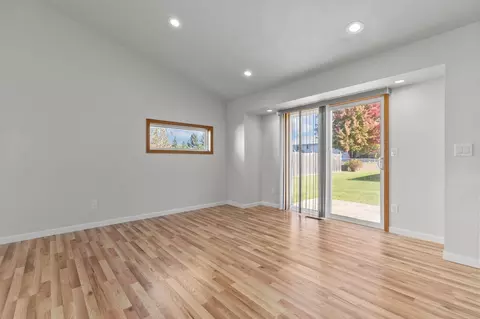 n308 Eastowne Court, Appleton, WI 54915 photo 6