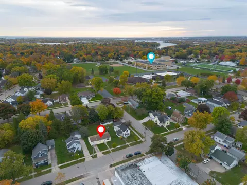 1517 W Rogers Ave, Appleton, WI 54914 photo 5