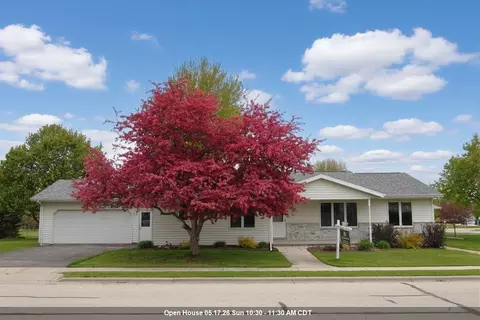 109 Filby St, Oakfield, WI 53065