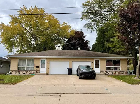 2010 Parkside Dr, Oshkosh, WI 54901