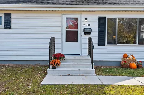 Exterior - 2500 S Jefferson St, Appleton, WI 54915 photo 5 of 7
