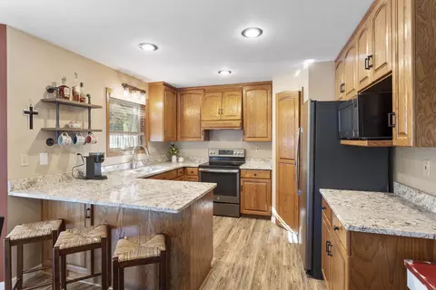 w2429 Holly Lane, Appleton, WI 54915 photo 7