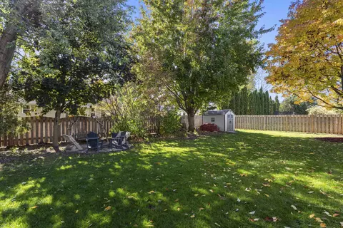 w2429 Holly Lane, Appleton, WI 54915 photo 26