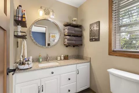 w2429 Holly Lane, Appleton, WI 54915 photo 11