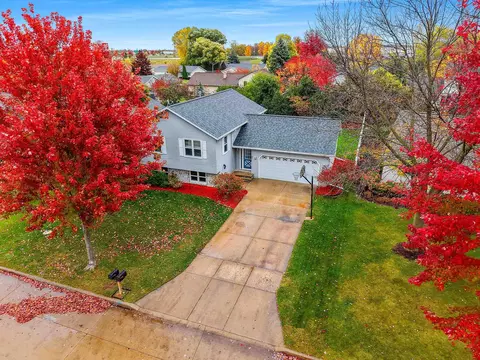 57 Opportunity Way, Appleton, WI 54915 photo 2