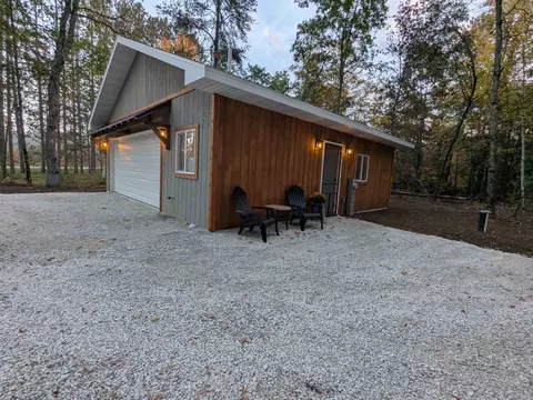 N7274 Parkway Road #1, Crivitz, WI 54114