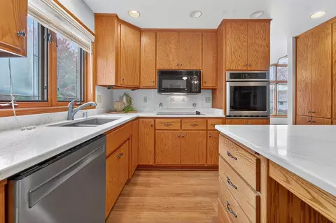 w2313 Saint Germaine Court, Appleton, WI 54915 photo 11