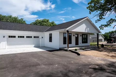 W5311 E Pioneer Road, Fond Du Lac, WI 54935