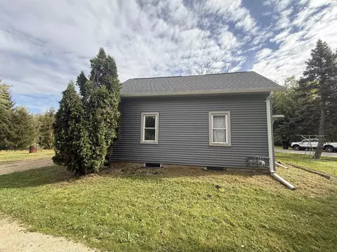 929 Rush Lake Loop Rd, Ripon, WI 54971 photo 8