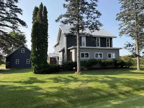 w6491 Wisconsin 156, Shiocton, WI 54170