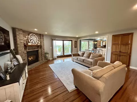 n5585 Mapleview Lane, Hilbert, WI 54129 photo 5