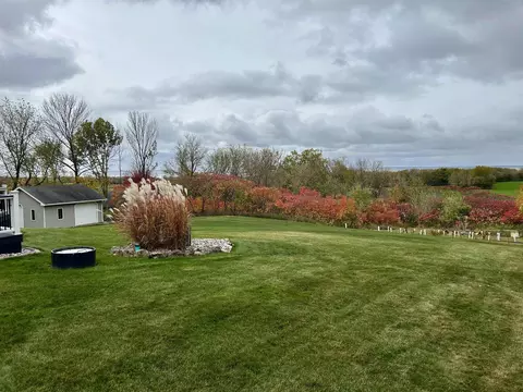 n5585 Mapleview Lane, Hilbert, WI 54129 photo 30