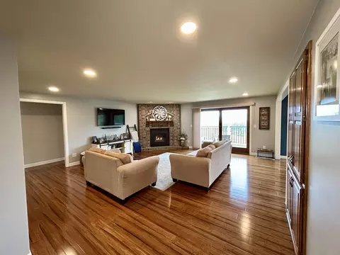 n5585 Mapleview Lane, Hilbert, WI 54129 photo 4