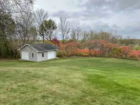 n5585 Mapleview Lane, Hilbert, WI 54129 photo 31