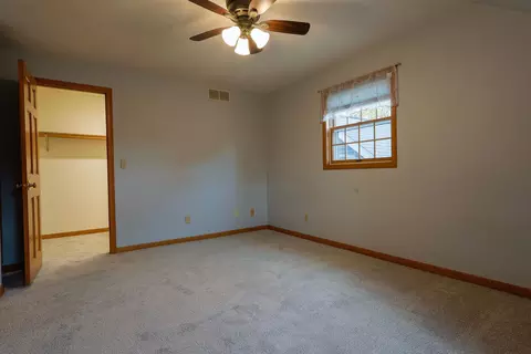 Bedroom - 160 Harrys Gtwy, Appleton, WI 54914 photo 10 of 10