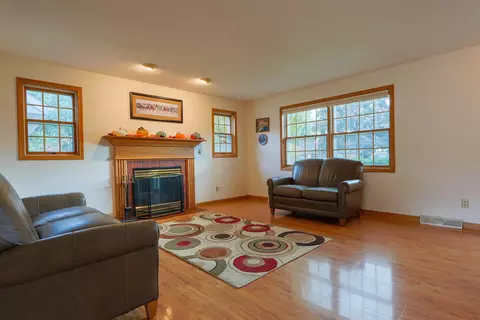 Living - 160 Harrys Gtwy, Appleton, WI 54914 photo 1 of 3