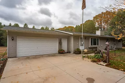 w7987 Cottonville Lane, Wautoma, WI 54982